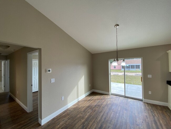 Building Photo - 4764 SW 139th Ln