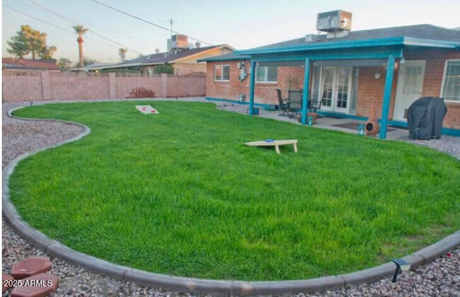 Building Photo - 1808 N 75th Pl