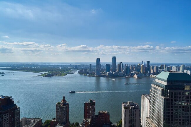 Building Photo - 101 Greenwich St