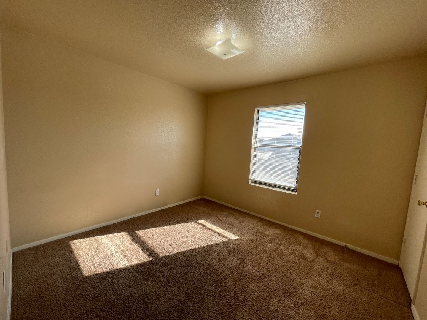 Building Photo - 1108 Leslie Cir