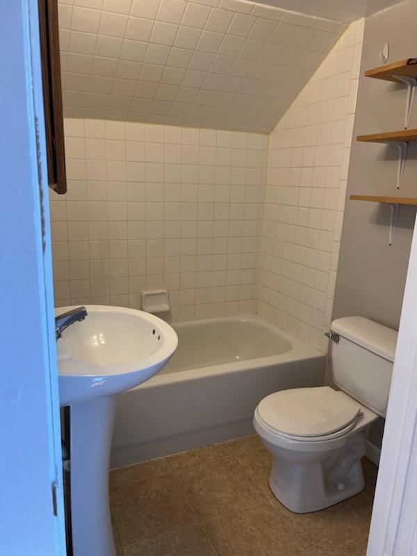 3rd Fl - 2730 6th Ave