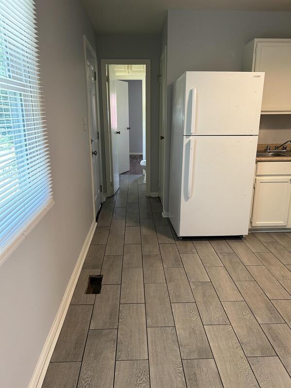 Building Photo - 8704 E 92nd St