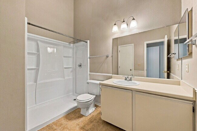 Building Photo - 2027 Bristlecone Dr