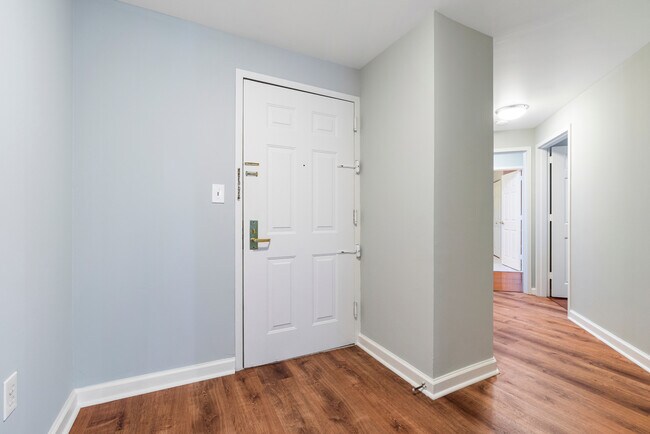 Entrance Foyer - 100 Old Palisade Rd