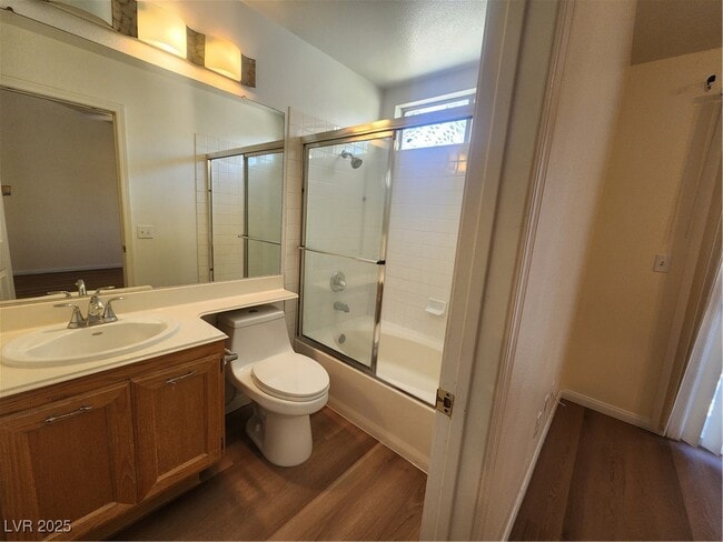 Building Photo - 1405 Iron Springs Dr