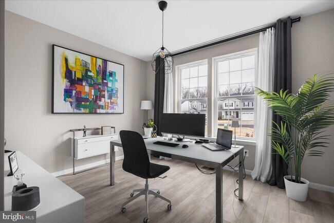 Building Photo - 154 Nevermore Dr