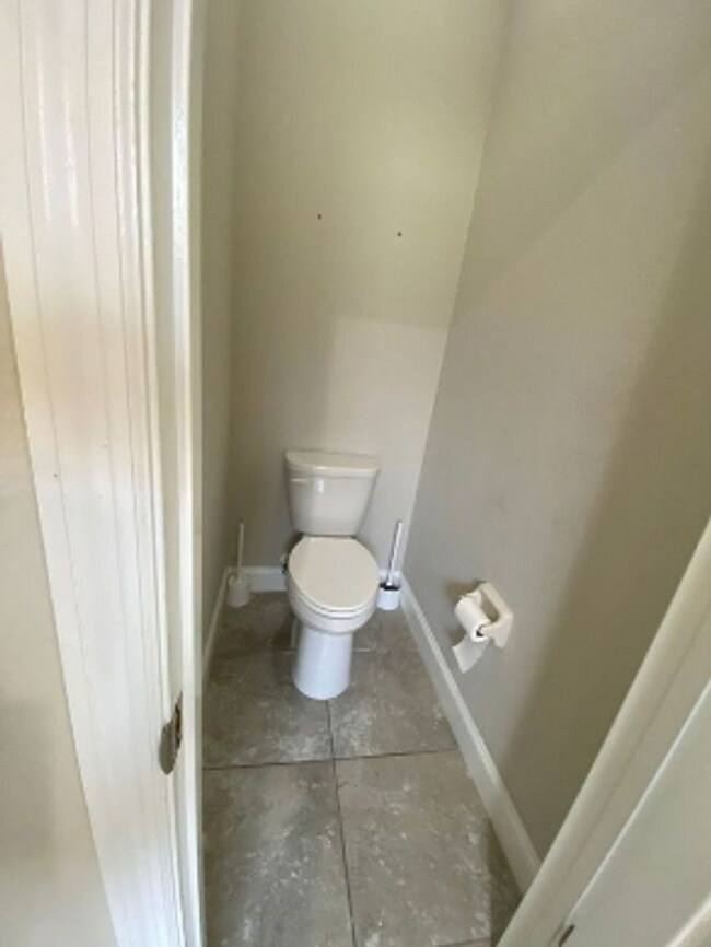 Building Photo - 3 Bedroom 2 Bath Home in Ormond Beach for RENT!
