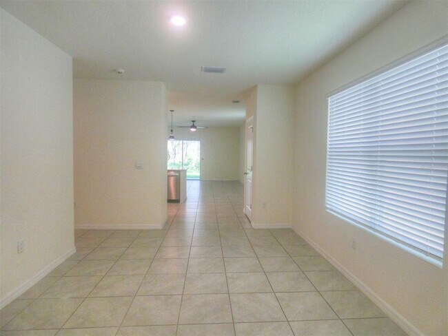 Building Photo - 17014 Oval Rum Dr