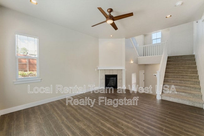 Building Photo - 3223 S Beringer Ln