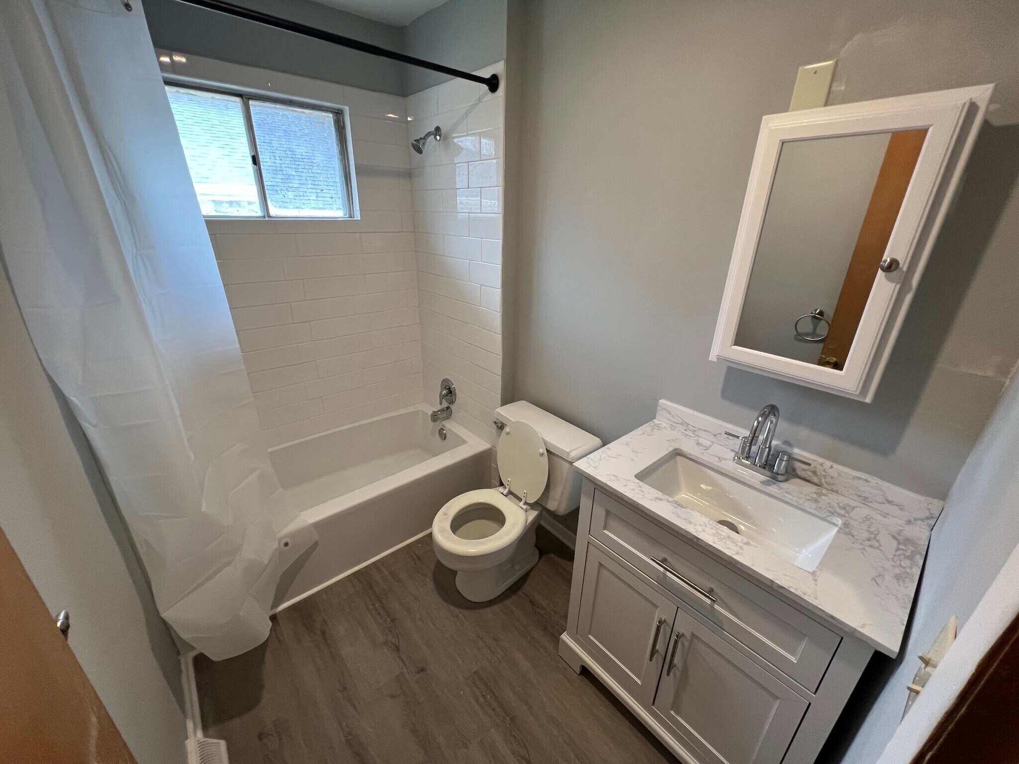 Building Photo - 1700 Liberty Dr