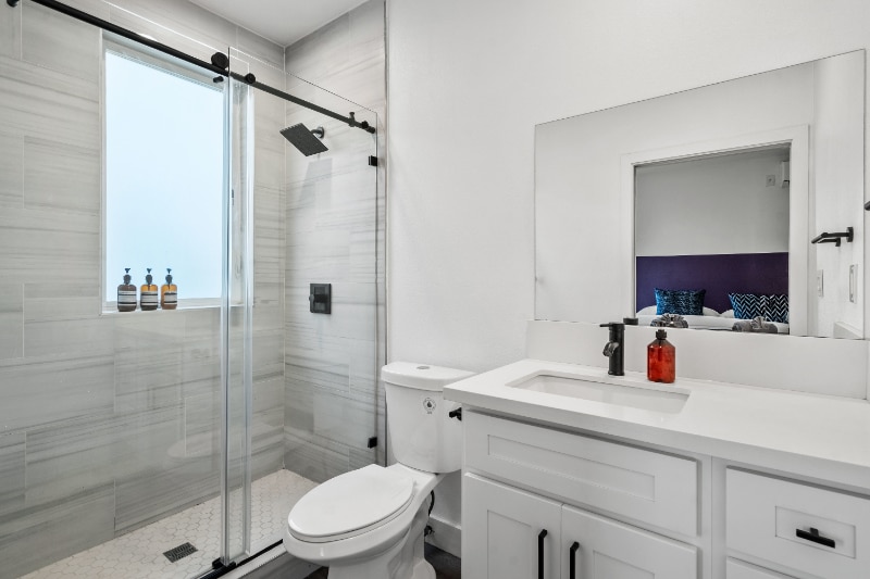 Building Photo - 3987 Dalton Ave