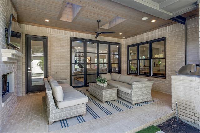 Building Photo - 6615 Northwood Rd