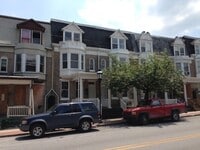 Building Photo - Spacious 3-Bedroom Apartment – West End of York City!