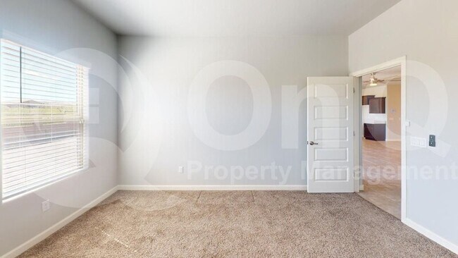 Building Photo - 1105 W Still Meadows Ln