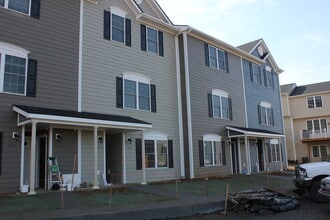 Building Photo - 1476 Taylor Grove Ln