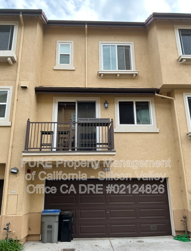 Building Photo - 5106 Le Miccine Terrace