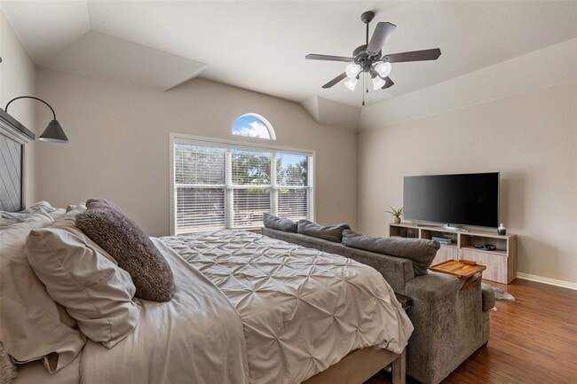 Building Photo - 2500 White Stallion Way