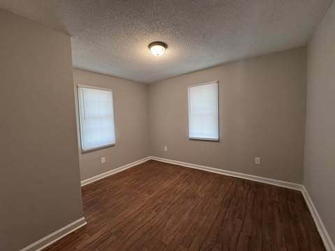 Building Photo - 928 Blount St