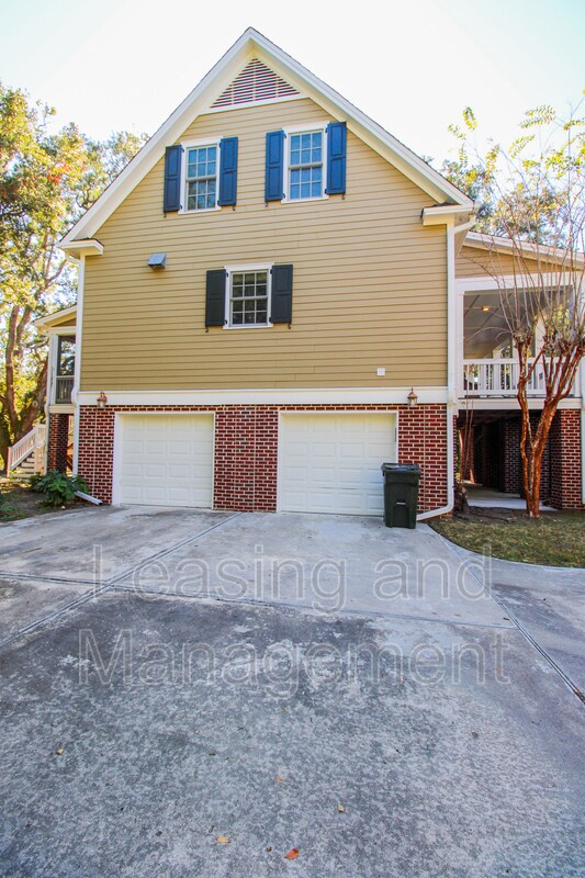 Building Photo - 1666 Back Creek Rd