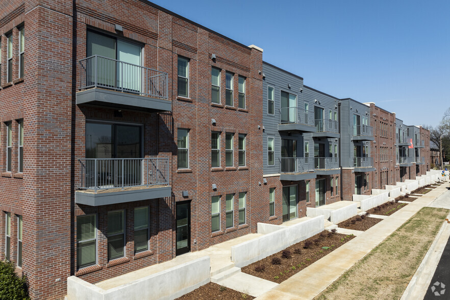 Building Photo - The Gallery Huntsville Apartments