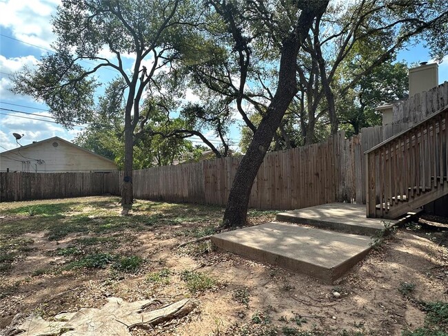 Building Photo - 7217 Aldea Dr