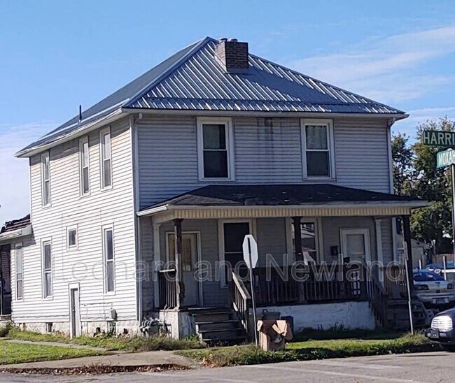 Building Photo - 102 Harrison St