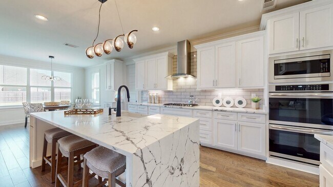 Building Photo - 4762 Magnolia Pk Cir W