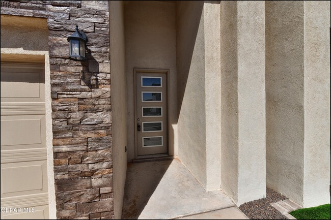 Building Photo - 51073 Sand Verbena Ave