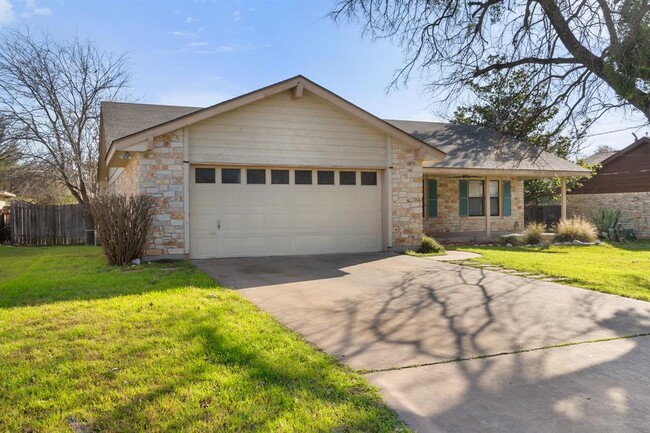 Building Photo - 3419 Bluebonnet Trail