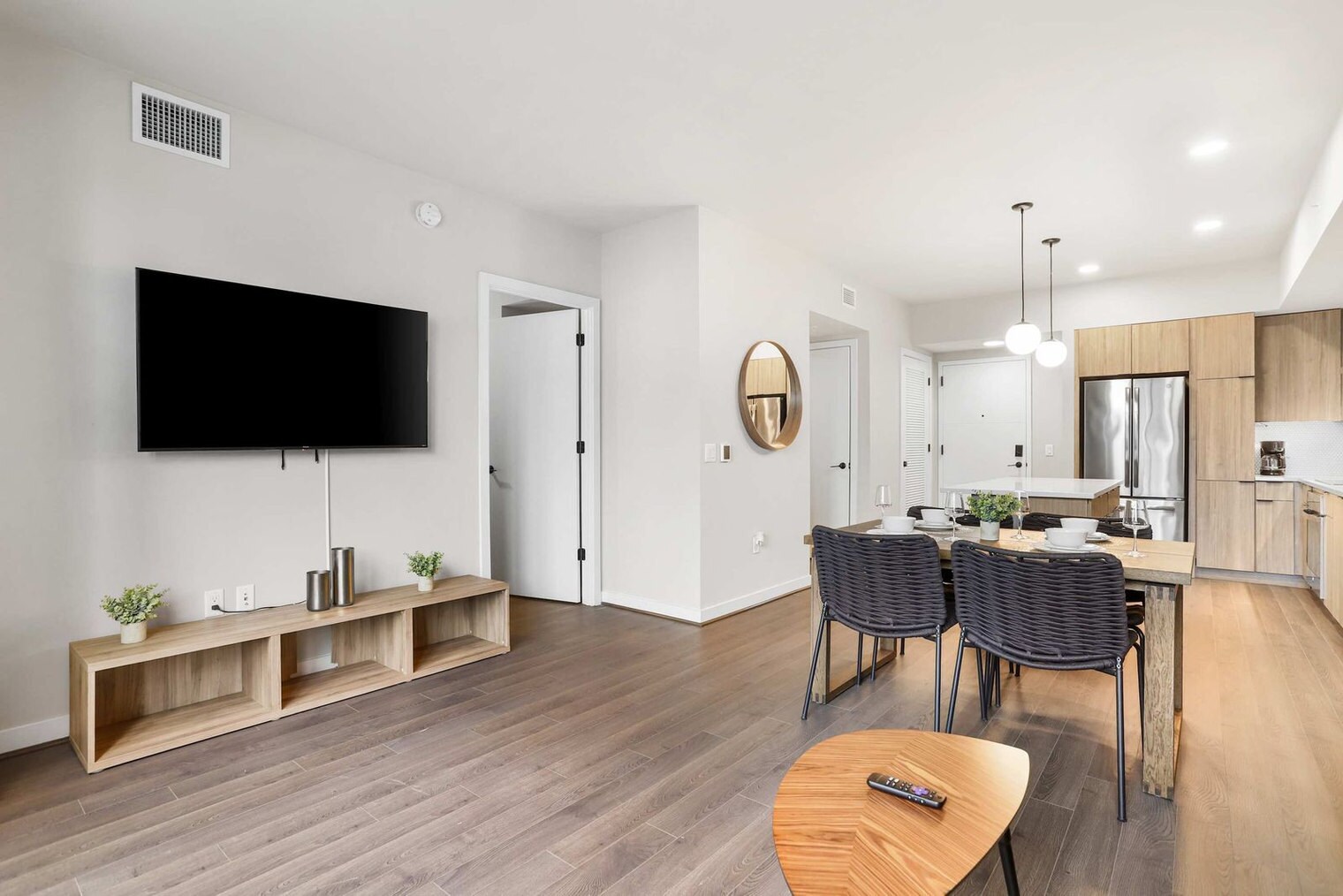 Building Photo - 1122 N Hudson St