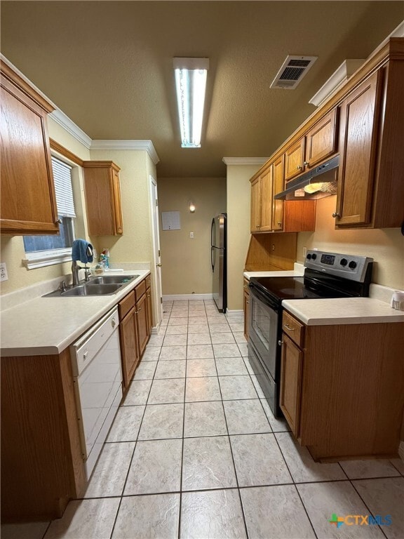 Building Photo - 2421 Hancock Dr