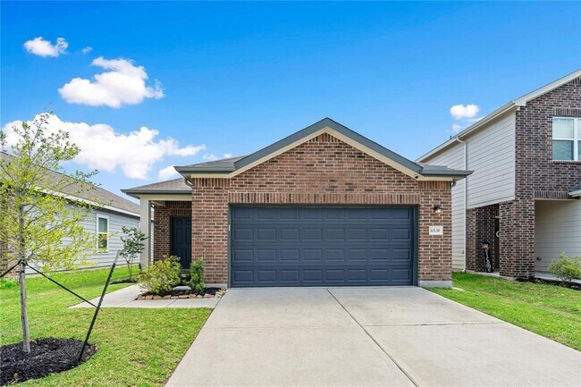 Building Photo - 10138 California Lily Ln