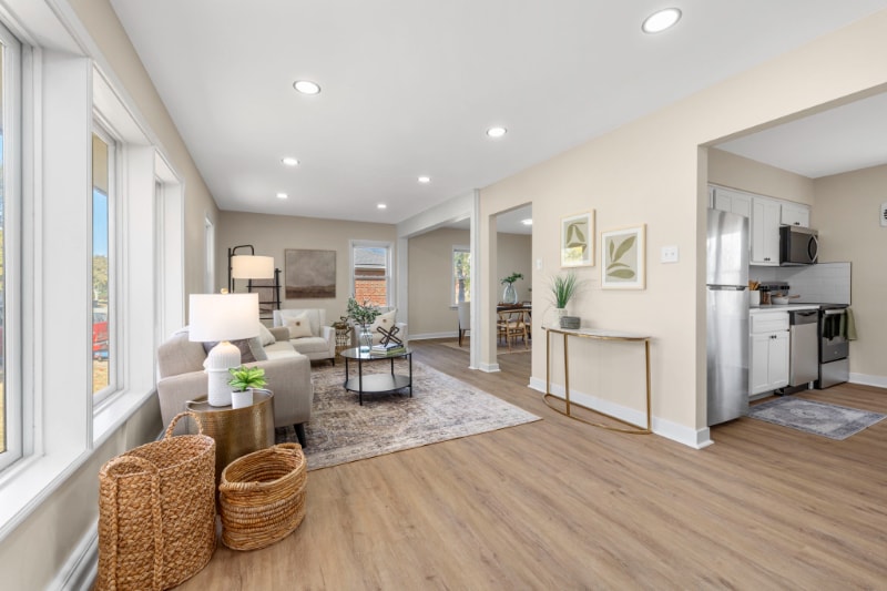 Building Photo - 1210 Gahan Dr