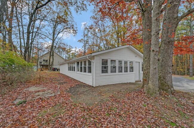 Building Photo - 752 Toll Rd