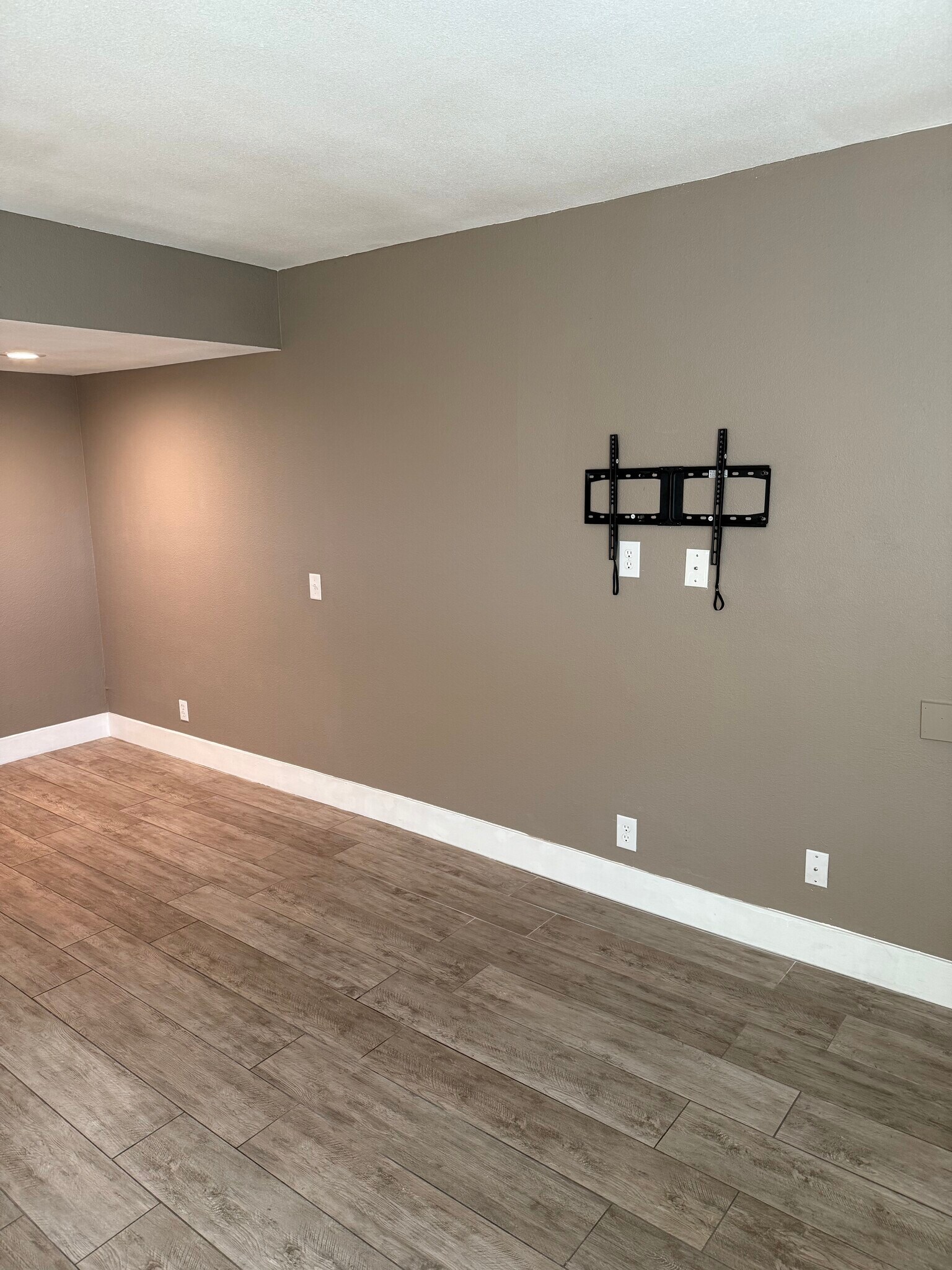 Building Photo - 1921 Goodwill St