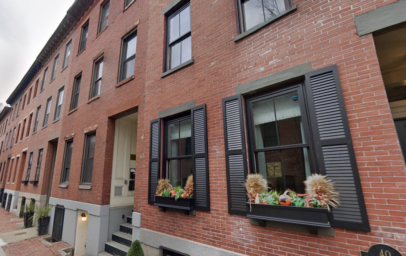 Building Photo - 38 Bradford St