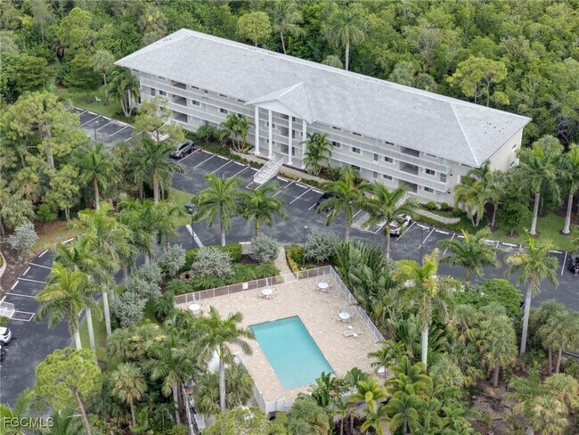 Building Photo - 3021 Sandpiper Bay Cir