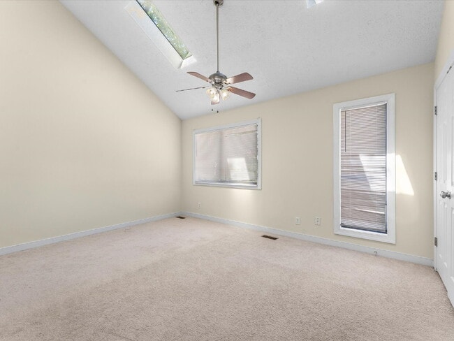 Building Photo - 1701 Early Settlers Rd