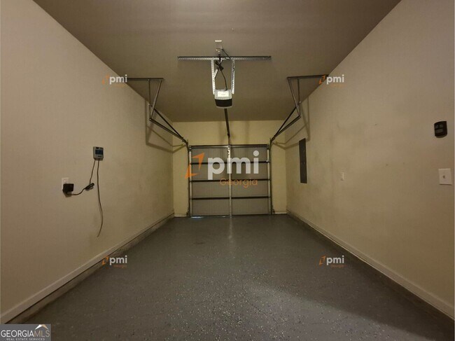 Building Photo - 2 Longleaf Cir