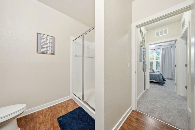 Building Photo - 1700 W Cleveland St