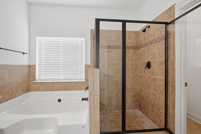 Building Photo - 5 Bedroom Home in Bridgetowne Near The Crossing at Coal Mountain