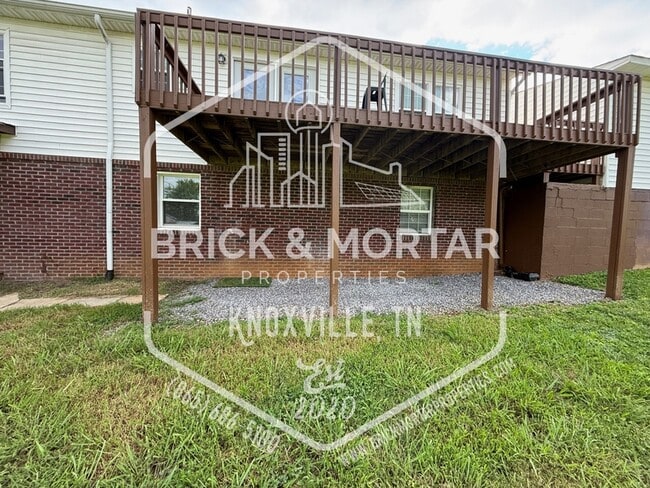 Building Photo - 1737 Lively Rd