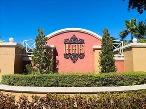 Building Photo - 11500 NW 60th Terrace