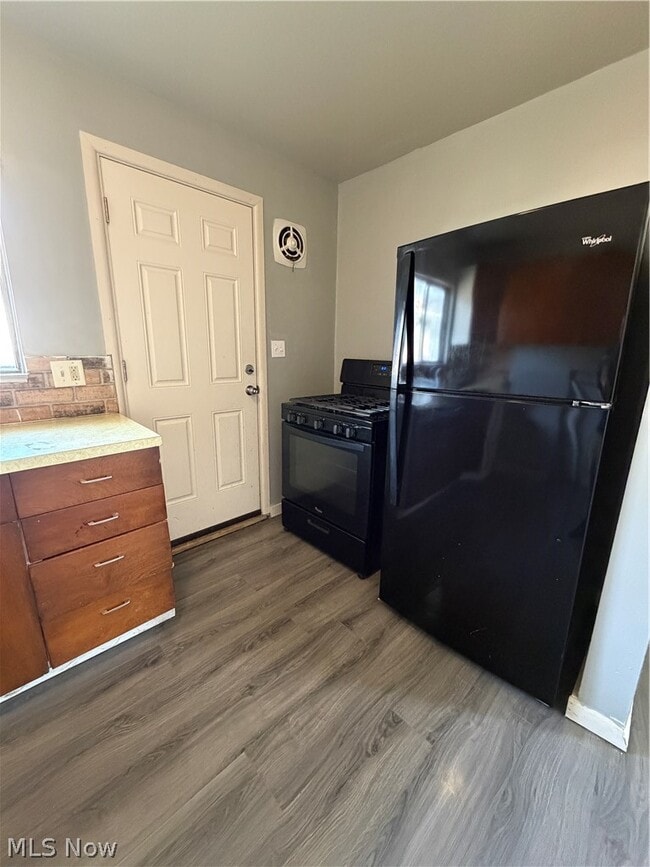 Building Photo - 3028 Northgate Ave