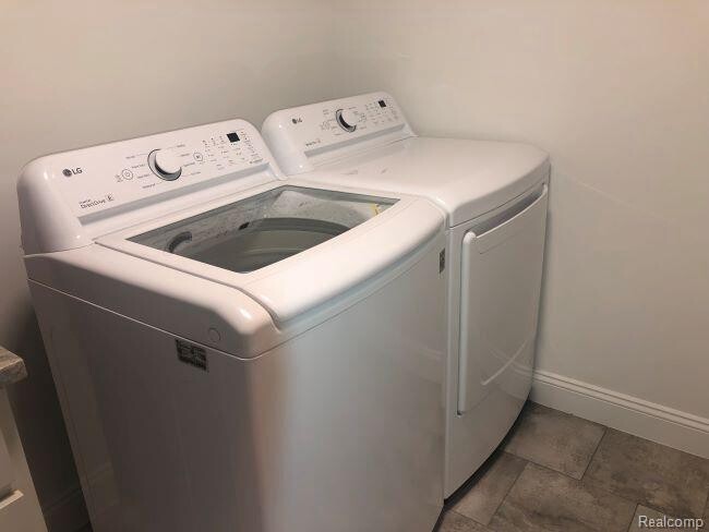 Building Photo - 47359 Bayside Blvd