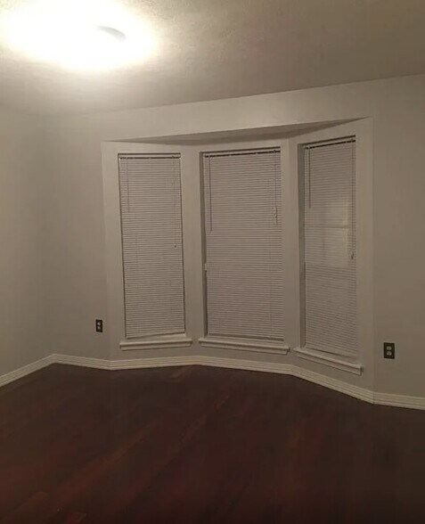 Dining Room - 1727 Tanglewood Ct