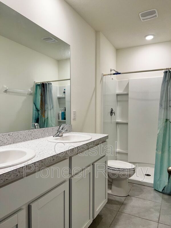 Building Photo - 5334 Dragonfly Dr