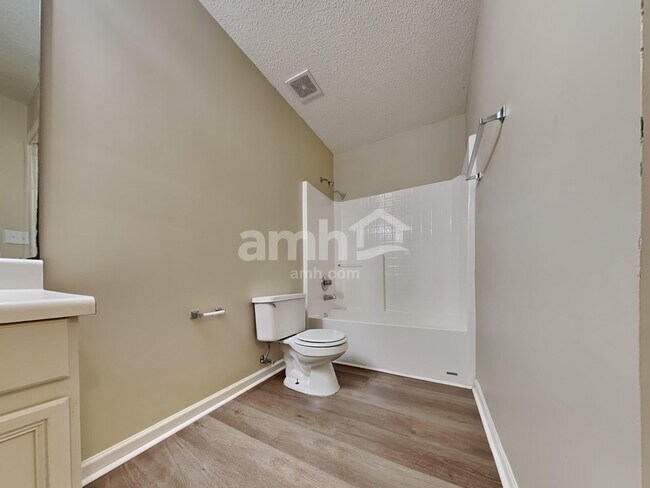 Building Photo - 186 Chemistry Cir