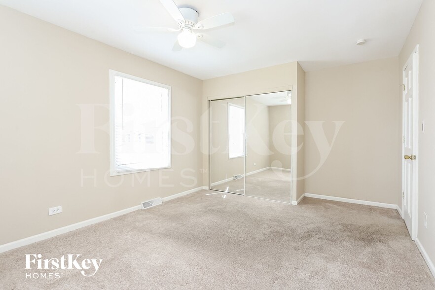 Building Photo - 15059 Highland Ave