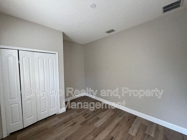 Building Photo - 9433 Candice Ct